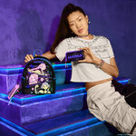 K-Pop Demon Hunters Huntrix Card Holder LFlifestyle1 view 2